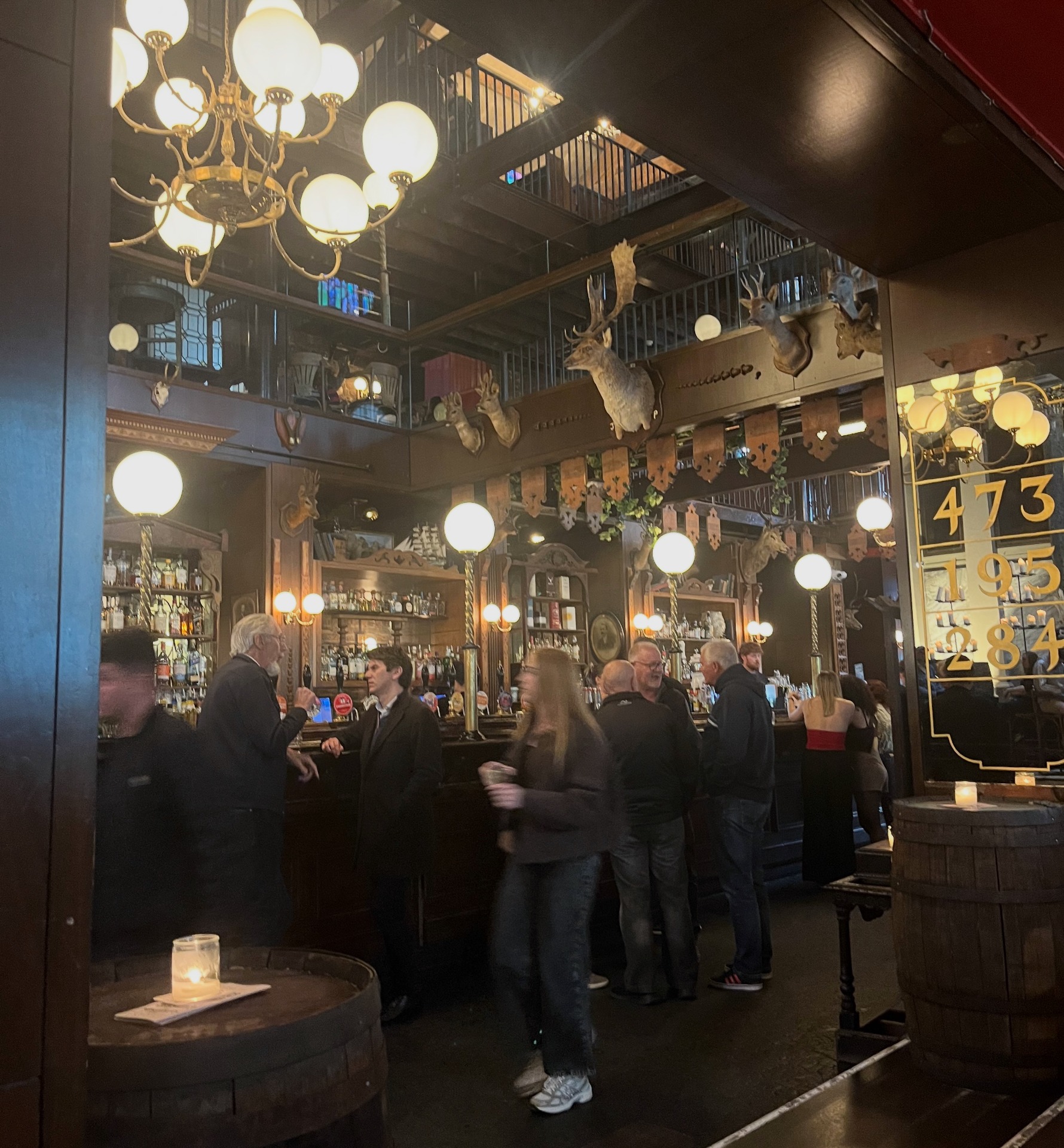 St. Peter's Tavern huokuu yltäkylläisyyttä.